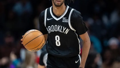 24岁生日快乐！NBA官方晒照为宰伊尔-威廉姆斯庆生