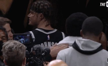 1622600747765098881.gif d30d6d0d-6a41-4b32-9dbf-f278896a1300.gif