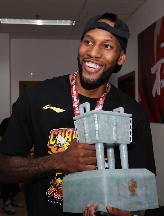 1620563262495086843.jpg 608d7a9ff3e8050669b60156.jpg